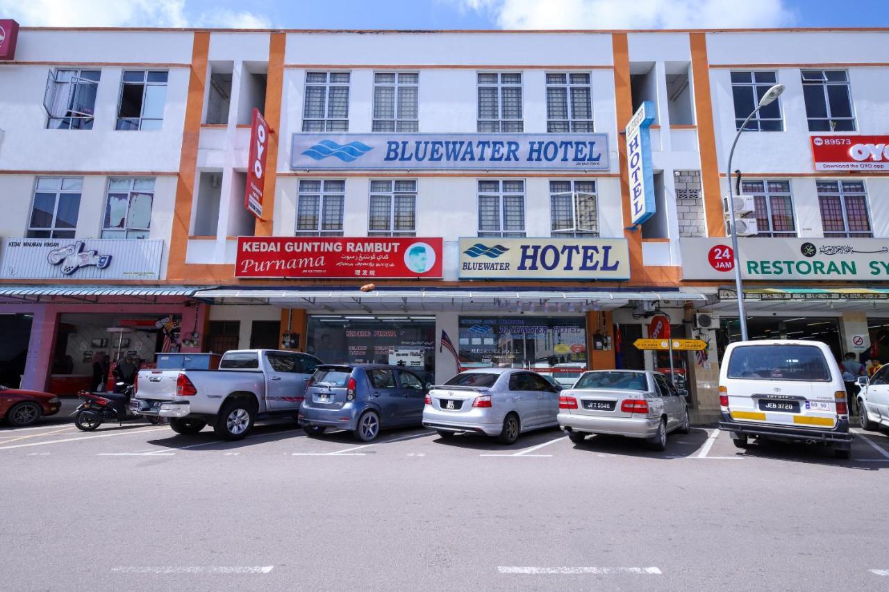 Oyo 89763 Bluewater Hotel Mersing Buitenkant foto